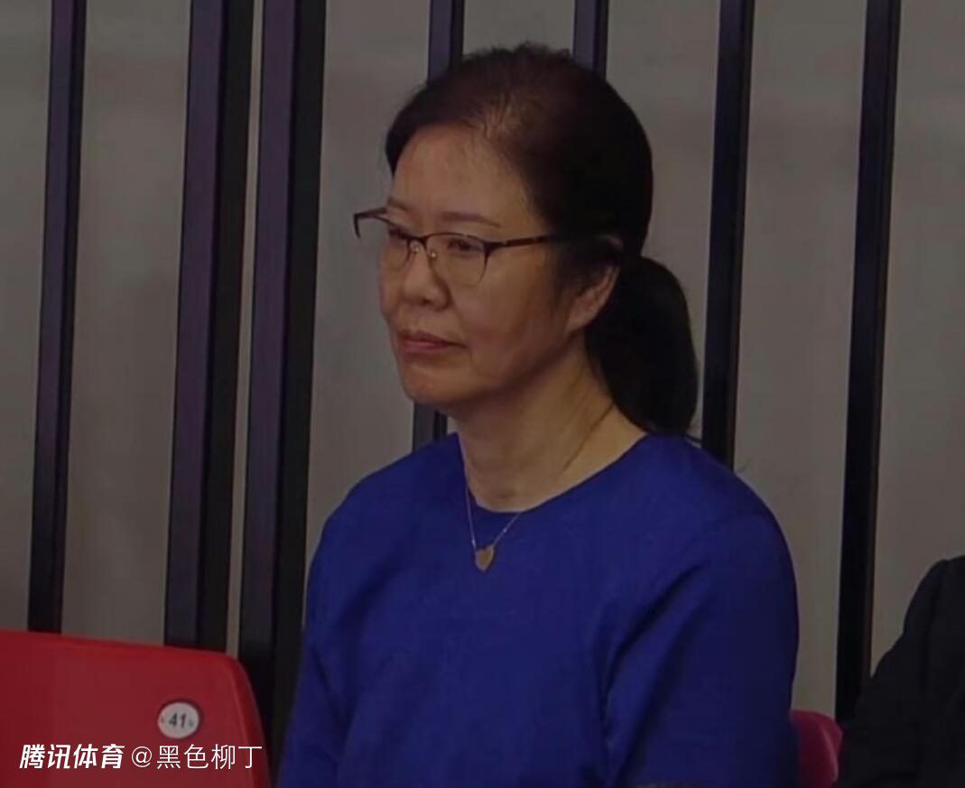 《阿凡达3》导演 詹姆斯·卡梅隆（加拿大） ：我认为真正的突破在于角色的面部表现，在于完整保留了演员所创造的每一丝表演细节。