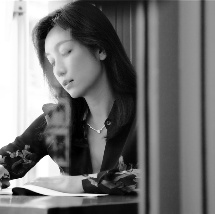 金·卡戴珊主演《诉讼女王》巴黎首映 3 《同乐者》曝预告 《绝命毒师》主创打造科幻新剧 4 《海贼王2》曝海报及剧照 布洛基和东利同框亮相 5 经典美剧《越狱》重启！